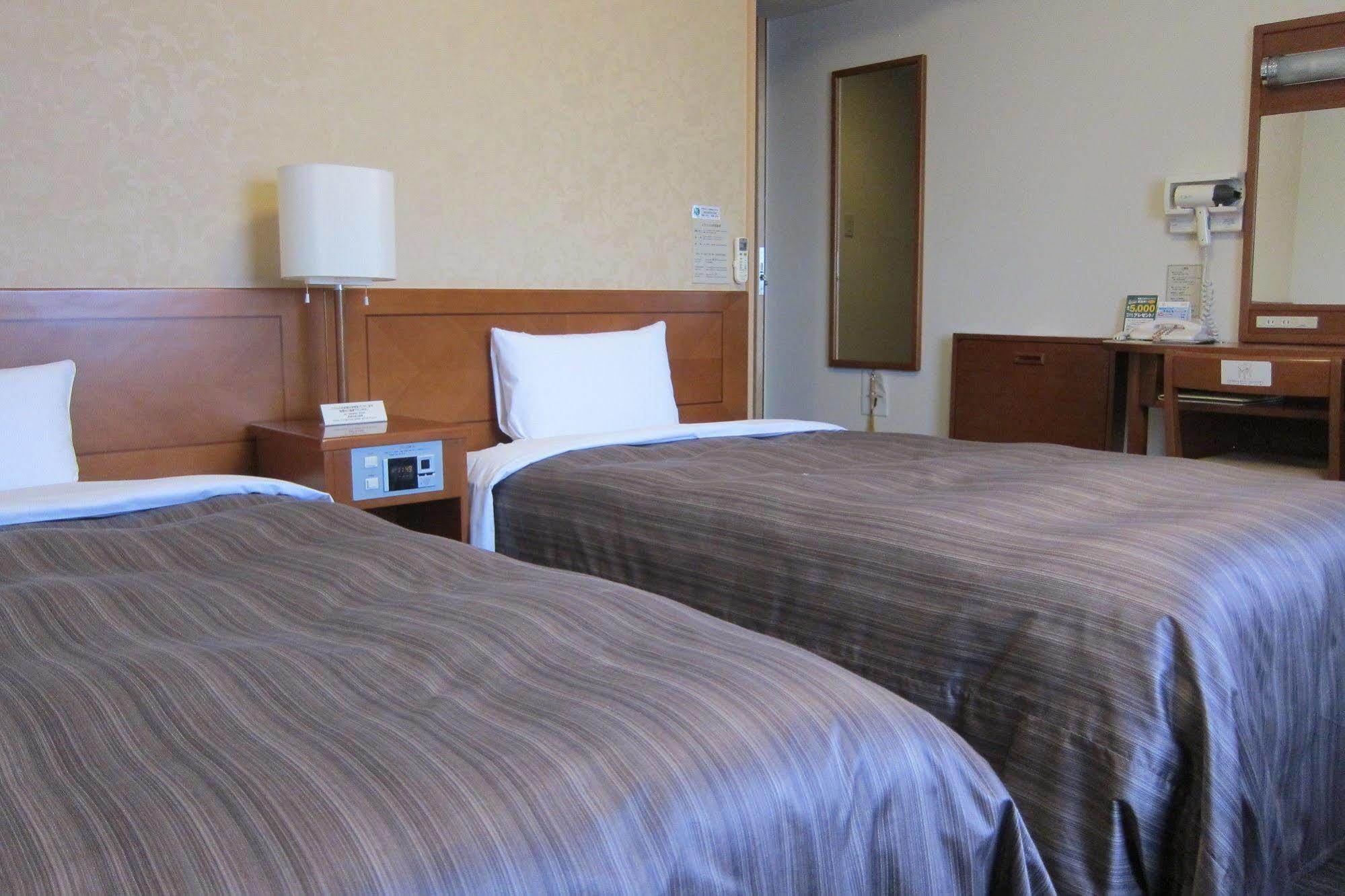 Hotel Route-Inn Tosu Ekimae Dış mekan fotoğraf