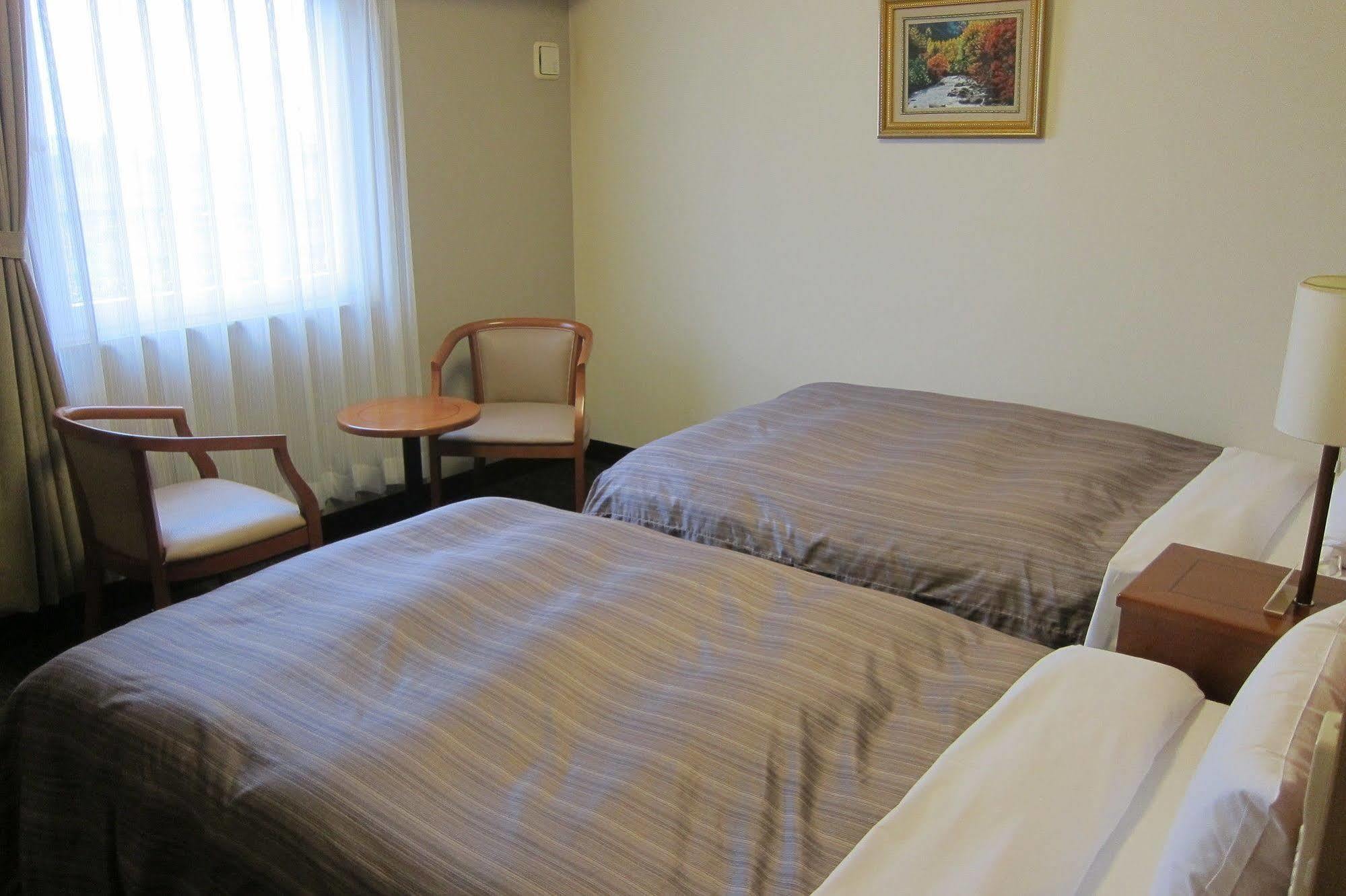 Hotel Route-Inn Tosu Ekimae Dış mekan fotoğraf